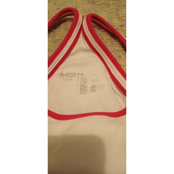 NWT Flirtitude Active White Cropped Tank Top  Women's Size Large - Picture 4 of 6